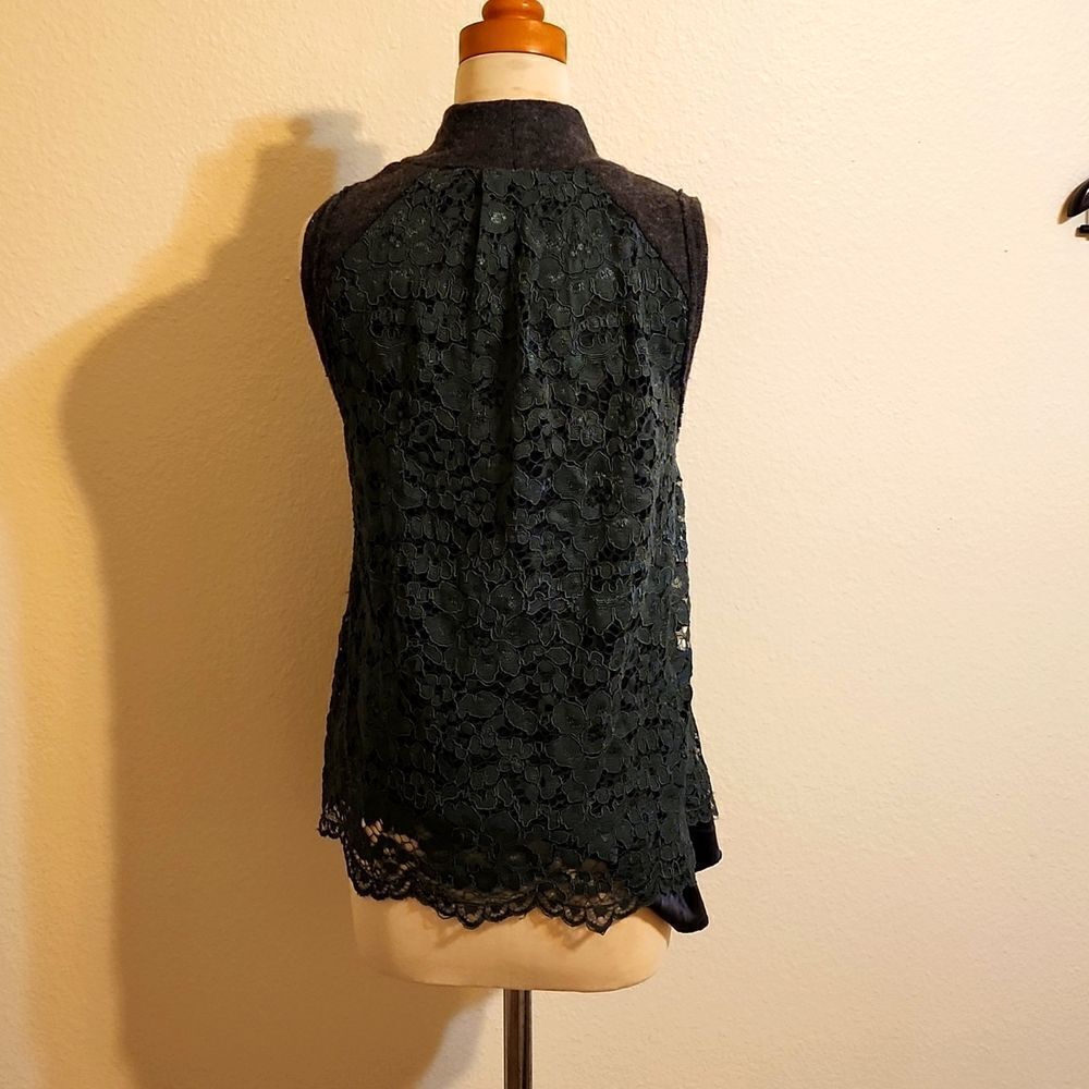 Anthropologie Moth Gray Knit Lace Back Sleeveless Sweater Size m